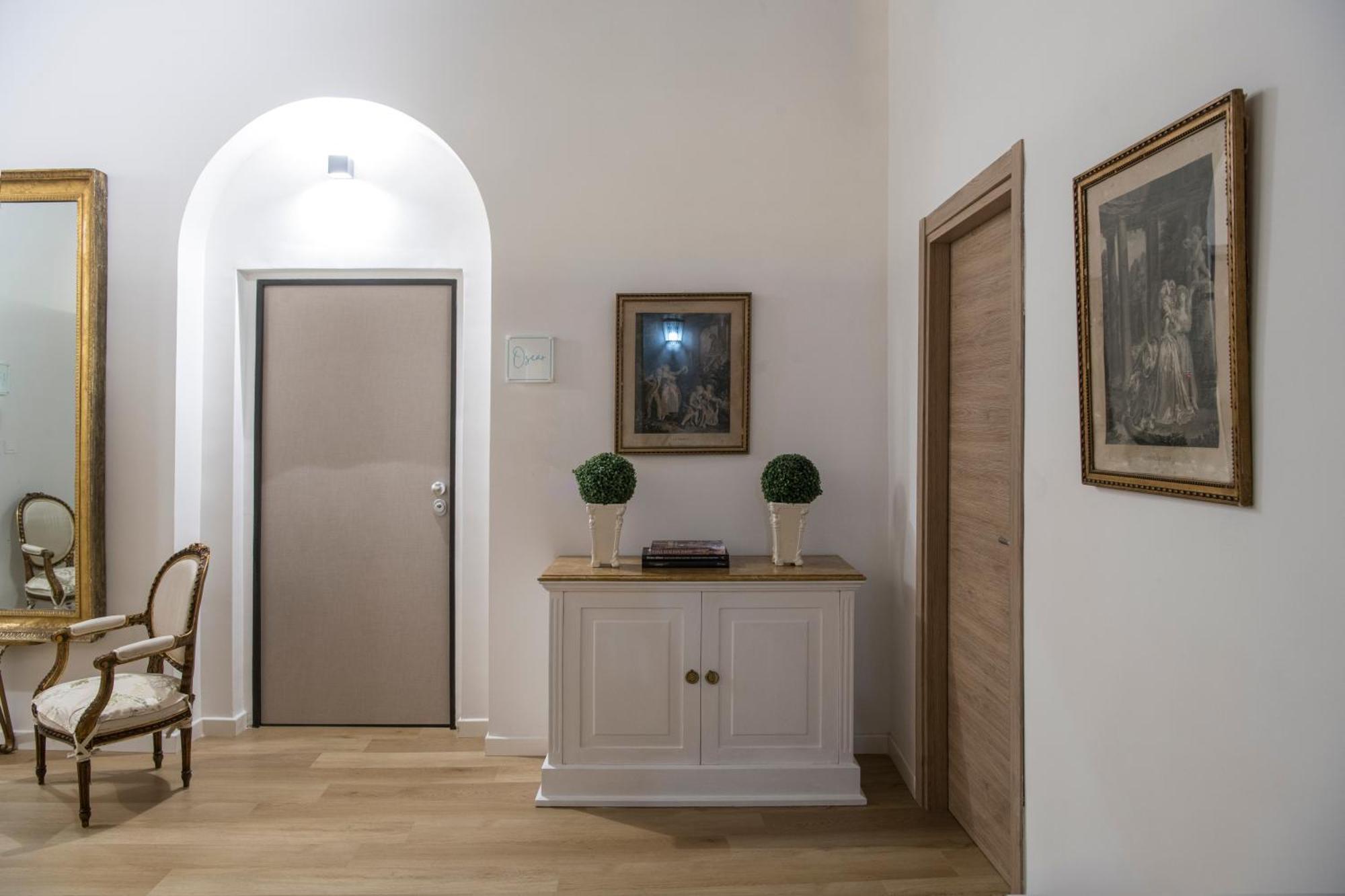 La Casa Di Nelly Boutique Apartment Napoli Eksteriør billede