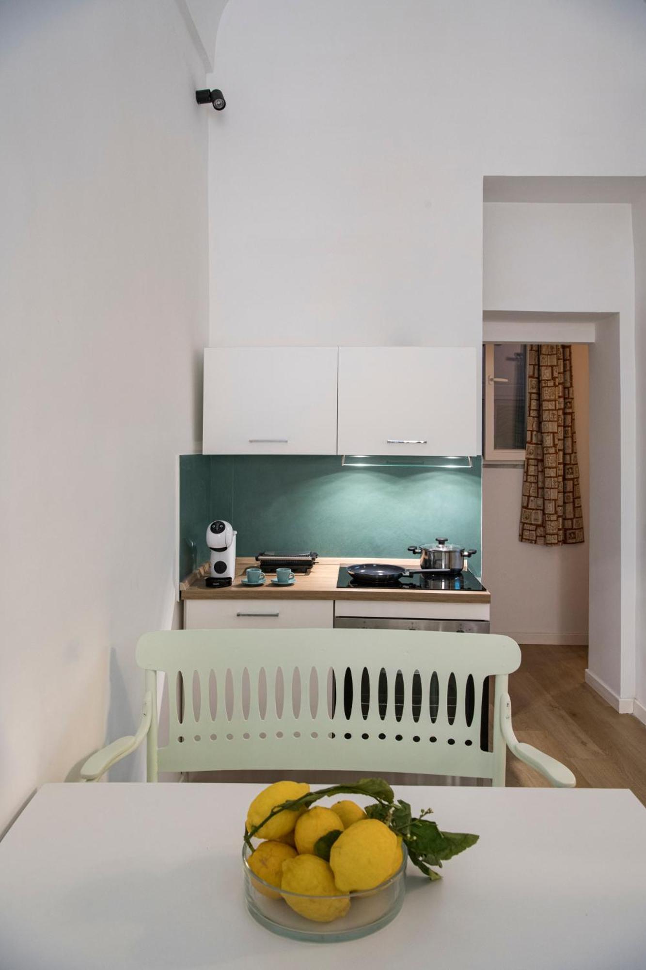 La Casa Di Nelly Boutique Apartment Napoli Eksteriør billede